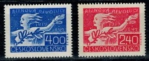 ROCZNICA CZECHOSŁOWACJA MI.527-528**
