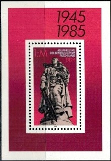 ROCZNICA DDR MI.BL.82**