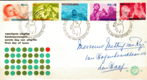 FDC DZIEŃ DZIECKA HOLANDIA MI.866-870 NR1