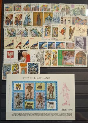 ZESTAW ZNACZKÓW WATYKAN NR 10